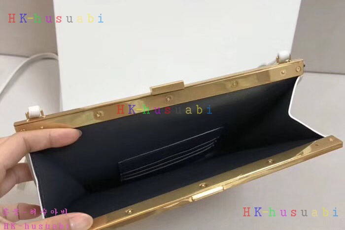 �ڹ̷��ޡ� ������ �̴� Ŭ�������� CL 4415-2