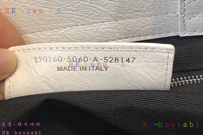 �ڹ̷��ޡ� �߷��þư� ���۸��� ��Ʈ��  BL 313