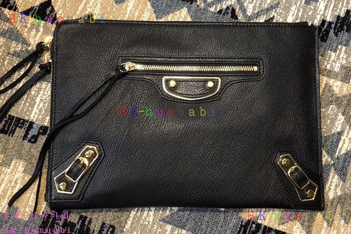 �ڹ̷��ޡ� �߷��þư� Ŭ��ġ�� BL 356A