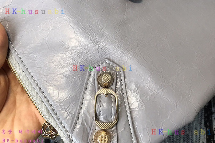 �ڹ̷��ޡ� �߷��þư� Ŭ��ġ�� BL 356A-2