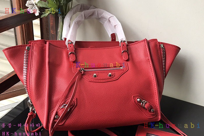 �ڹ̷��ޡ� �߷��þư� ���ǿ��� ��Ʈ�� BL 608B78