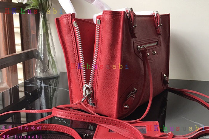 �ڹ̷��ޡ� �߷��þư� ���ǿ��� ��Ʈ�� BL 608B78