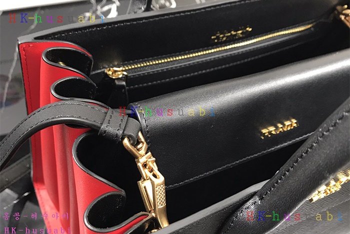 �ڹ̷��ޡ�2018SS ����� ��������ع�  P 1BA049