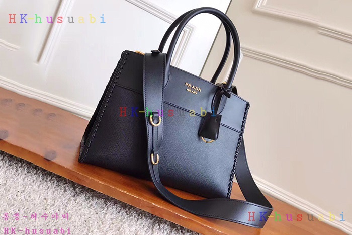 �ڹ̷��ޡ� 2018SS ����� �з����� ��Ʈ�� P 1BA102-2