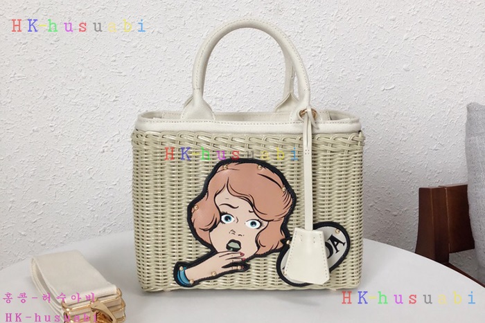 �ڹ̷��ޡ� 2018SS  ����� �ڹ���ġ ��ź�� P 1BG835-2