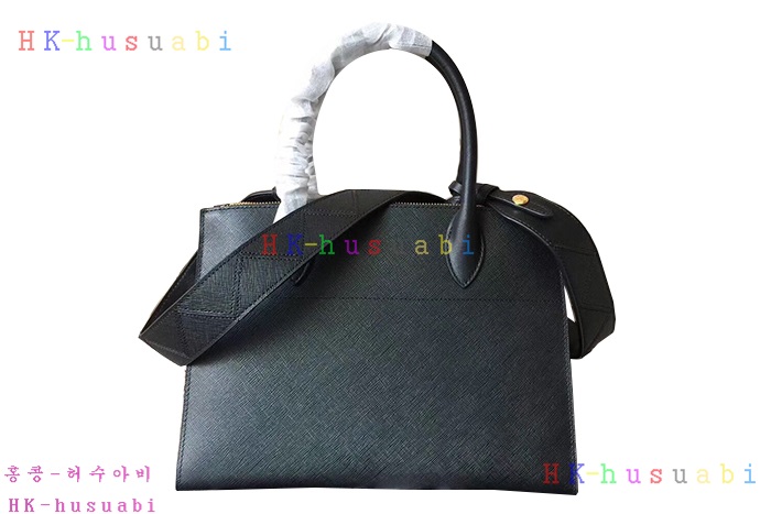 �ڹ̷��ޡ� 2018SS ����� �з����� ��Ʈ�� P 1BA102-4