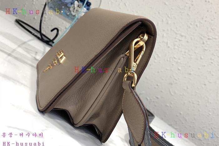 �ڹ̷��ޡ�2018SS ����� ��Ƽ�� �����  P 1BD102-2