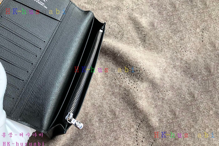 �ڹ̷��ޡ� 2018SS ���̺��� ������ �÷��� ������   LV M63294