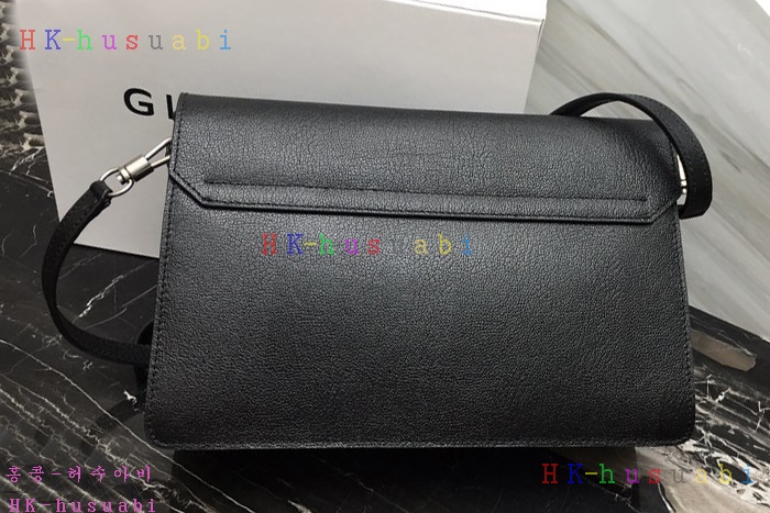 �ڹ̷��ޡ� ����� GV3 ũ�ν��� GV 50101-2