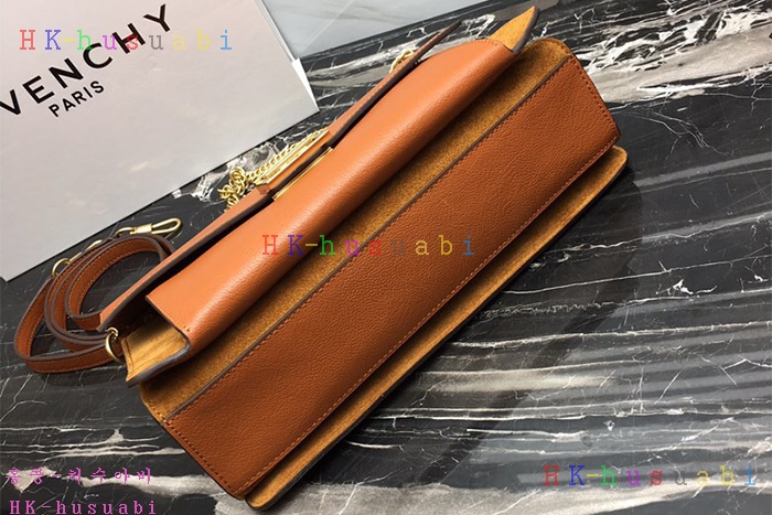 �ڹ̷��ޡ� ����� GV3 ũ�ν��� GV 50101-3