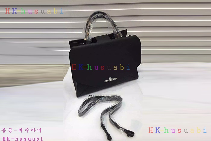 �ڹ̷��ޡ� ����� �Ż� ��Ʈ�� GV 29972