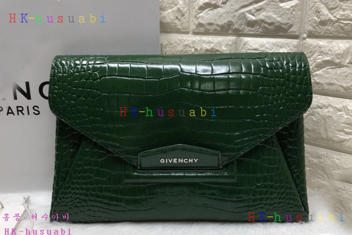 �ڹ̷��ޡ� ����� ��Ƽ���� Ŭ��ġ GV 28622