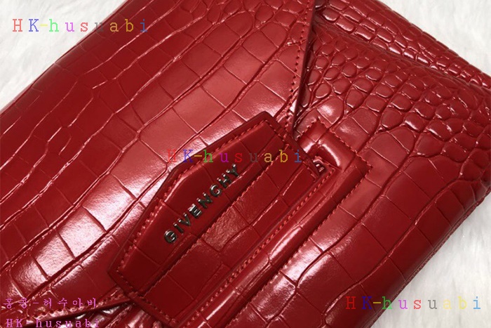 �ڹ̷��ޡ� ����� ��Ƽ���� Ŭ��ġ GV 28622-2