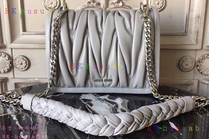 �ڹ̷��ޡ� �̿�̿� ���׶�� ����� MM 5BD049-4