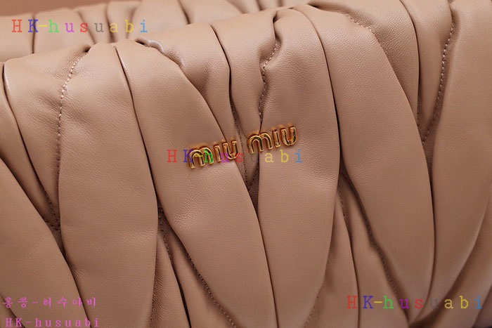 �ڹ̷��ޡ� �̿�̿� ���׶�� ����� MM 5BC022