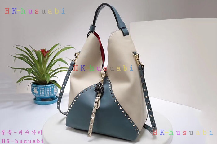 �ڹ̷��ޡ� �߷�Ƽ�� �����͵� ȣ���� �Ż� V 2A050