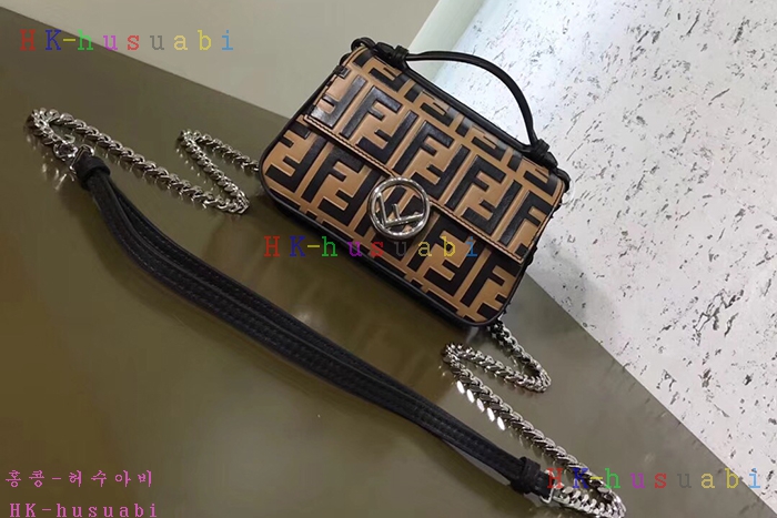 �ڹ̷��ޡ� ��� ĭ ���� ũ�ν��� FD 8878