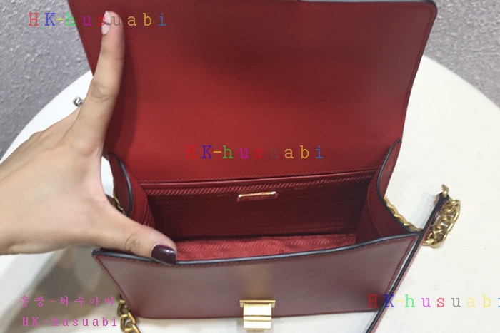 �ڹ̷��ޡ� ����� ���ǾƳ� ü�ι� P 1BD089-2