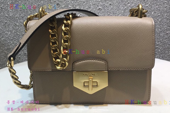 �ڹ̷��ޡ� ����� ���ǾƳ� ü�ι� P 1BD089-5