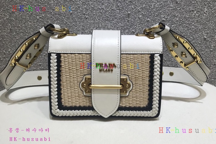 �ڹ̷��ޡ� ����� ī�̿���  P 1BD045