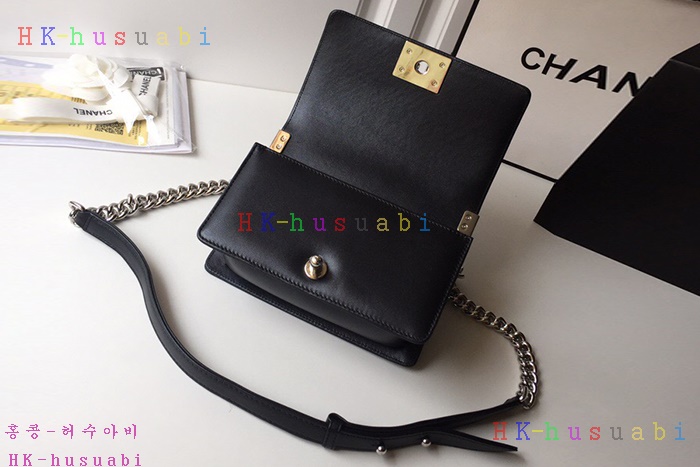 �ڹ̷��ޡ� ���� ����� ���̹� CH A67085