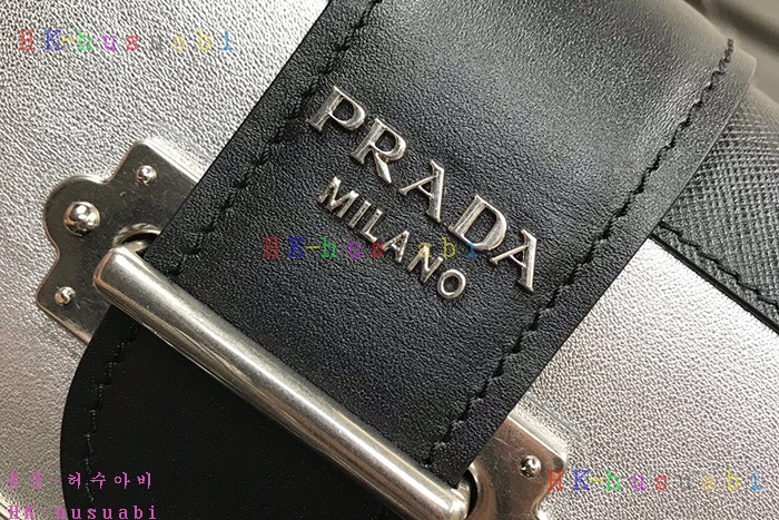 �ڹ̷��ޡ� ����� ī�̿� ����� P 1BH018-2