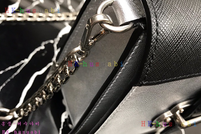 �ڹ̷��ޡ� ����� ī�̿� ����� P 1BH018-2