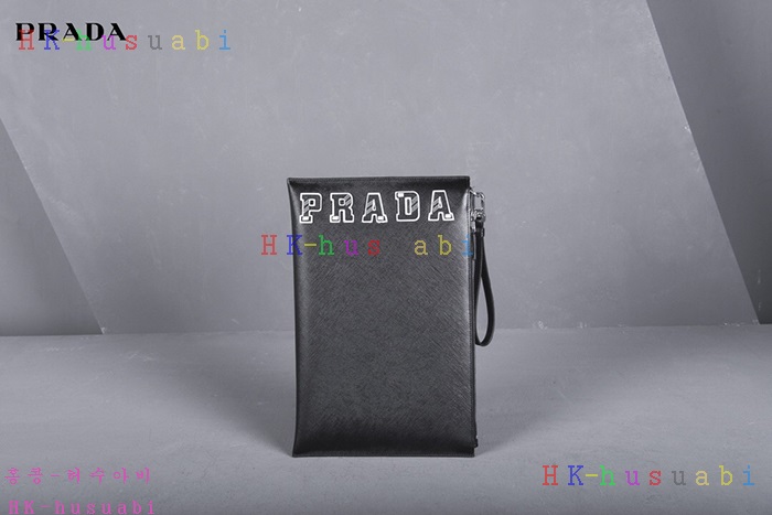 �ڹ̷��ޡ� ����� ���ǾƳ� ���� Ŭ��ġ�� P 2NG001-2