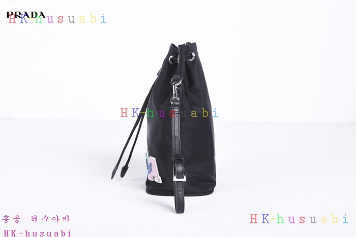 NEW ����� �ڽ���ƽ �Ŀ�ġ P 1NE369