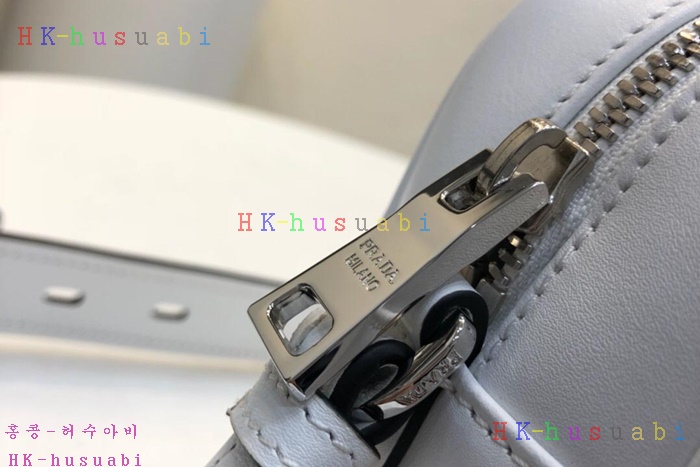 �ڹ̷��ޡ� ����� �ڹ�����Ʈ ī�޶�� P  1BH093-3