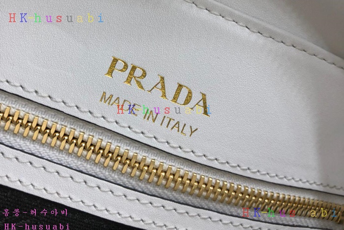 �ڹ̷��ޡ� ����� �ڹ�����Ʈ ī�޶�� P  1BH093-6