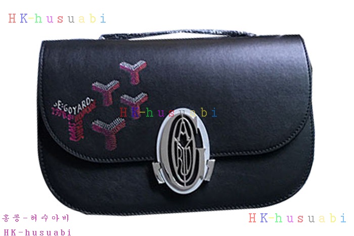 �ڹ̷��ޡڰ��ߵ� 233����� GA 692255