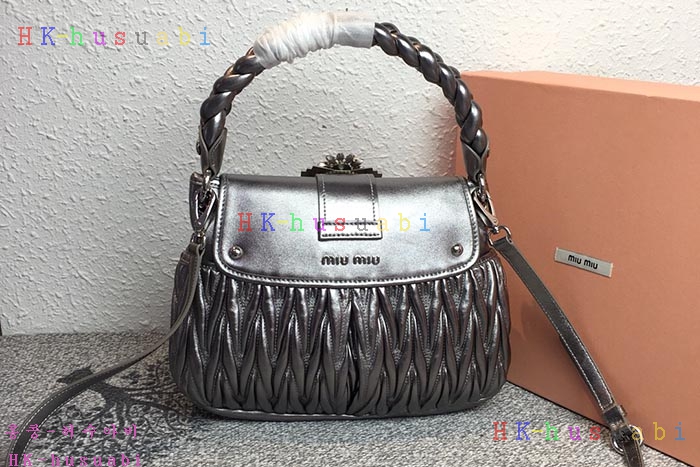 �ڹ̷��ޡ� �̿�̿� ���׶�� ��Ʈ ����� M 5BC041-3