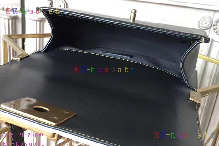 �ڹ̷��ޡ� ���� ���̹� CH A60786