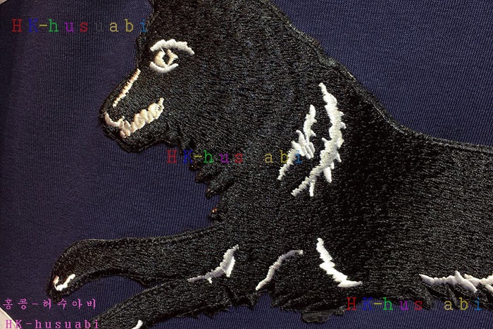 NEW ũ������ �ĵ�Ƽ �Ż� C668803