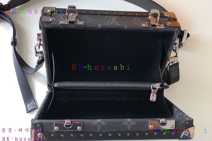 �ڹ̷��ޡڷ��̺��� ũ�ν��� M20101