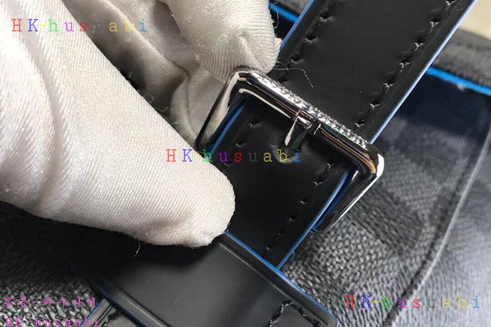 �ڹ̷��ޡ� ���̺��� ũ�������� ���� N41379-4