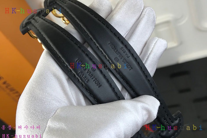 �ڹ̷��ޡڷ��̺��� ������ M43776