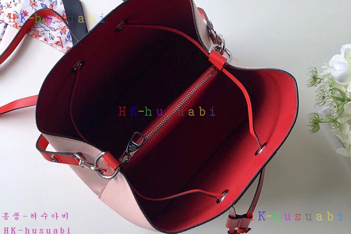 �ڹ̷��ޡڷ��̺��� ���� �׿��뿡 M52161