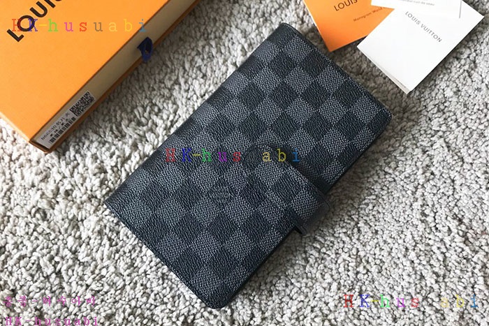 �ڹ̷��ޡڷ��̺��� ī��������� N66530-3