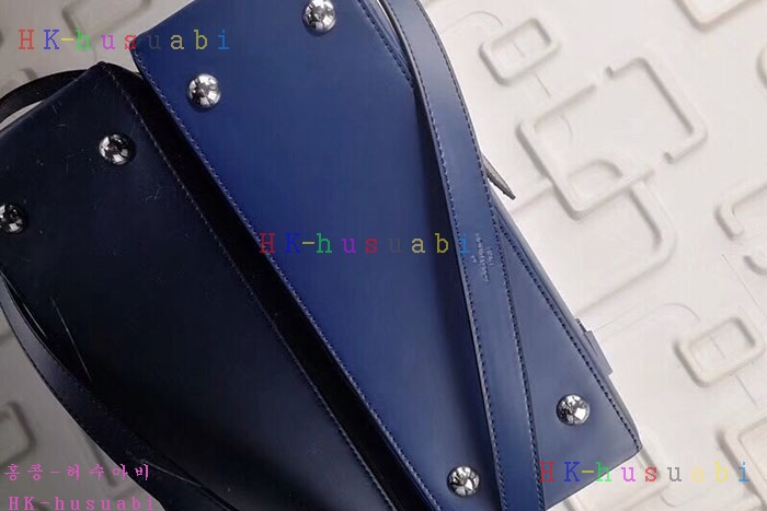 �ڹ̷��ޡڷ��̺��� Ŭ���� ��Ʈ�� M51333-4