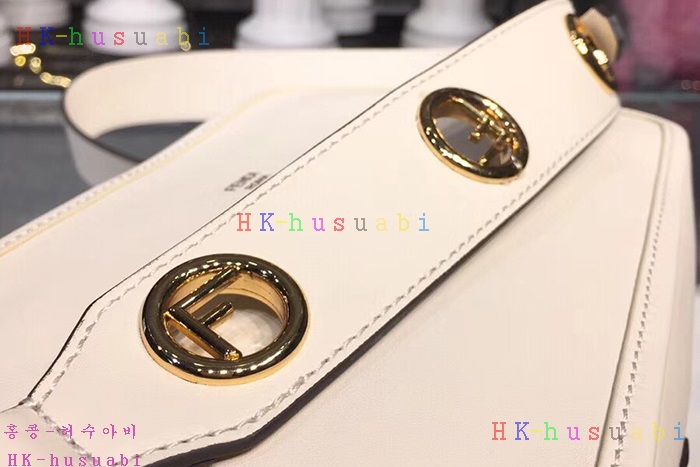 �ڹ̷��ޡ� ��� ī�޶�� �Ż�  FD 83447-4