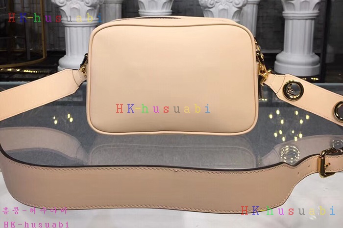 �ڹ̷��ޡ� ��� ī�޶�� �Ż�  FD 83447-5