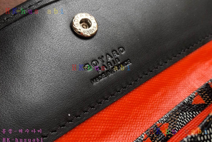 �ڹ̷��ޡ� ���ߵ� Ŭ���� �ξ� ���۹� G 125559-4