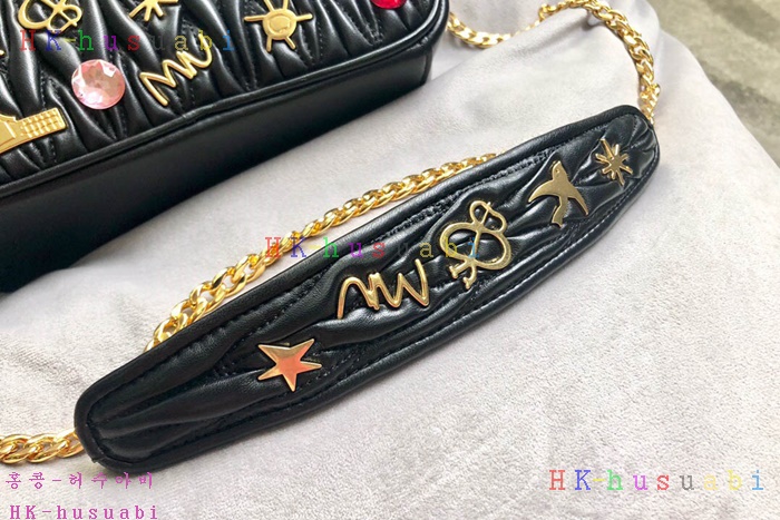 �ڹ̷��ޡڹ̿�̿� ���׶� ��ġ ���ڹ� M 5BH118