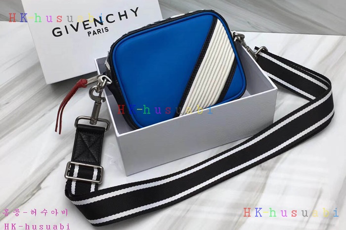 �ڹ̷��ޡ� ����� ī�޶��  GV 29916-3