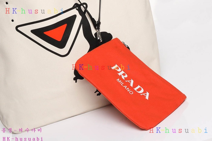 �ڹ̷��ޡ� ����� ĵ���� ����Ʈ ��Ʈ�� P 1BG220-2