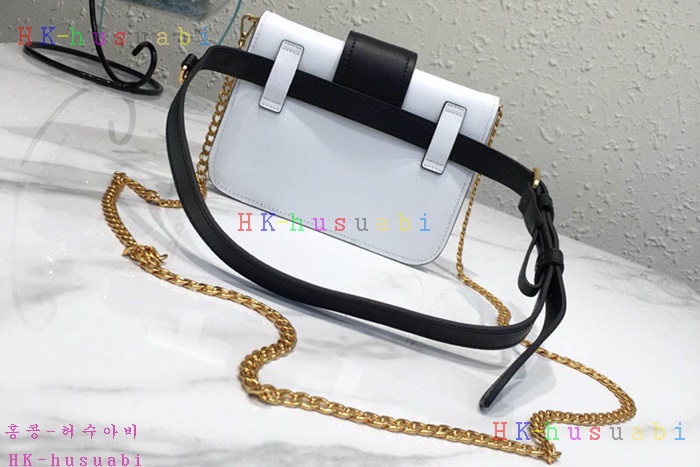 �ڹ̷��ޡ� ����� ī�̿� ���� ��Ʈ�� P 1BL004#-4