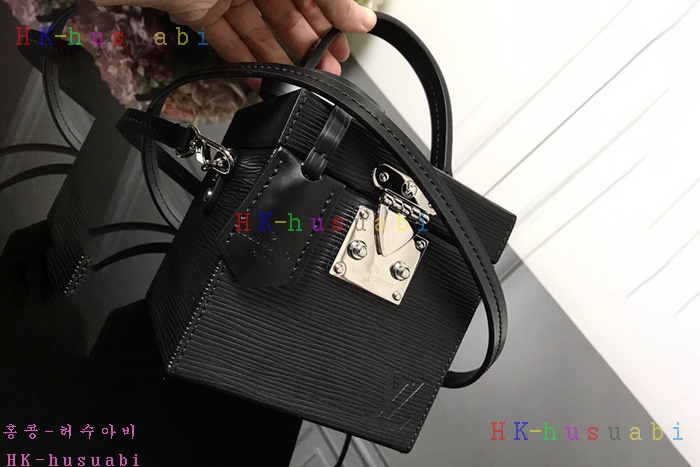 �ڹ̷��ޡ� ���̺��� ����Ŀ �ڽ� LV M52466