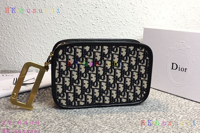 �ڹ̷��ޡ� ��� ������ũ ī�޶�� DR 582248